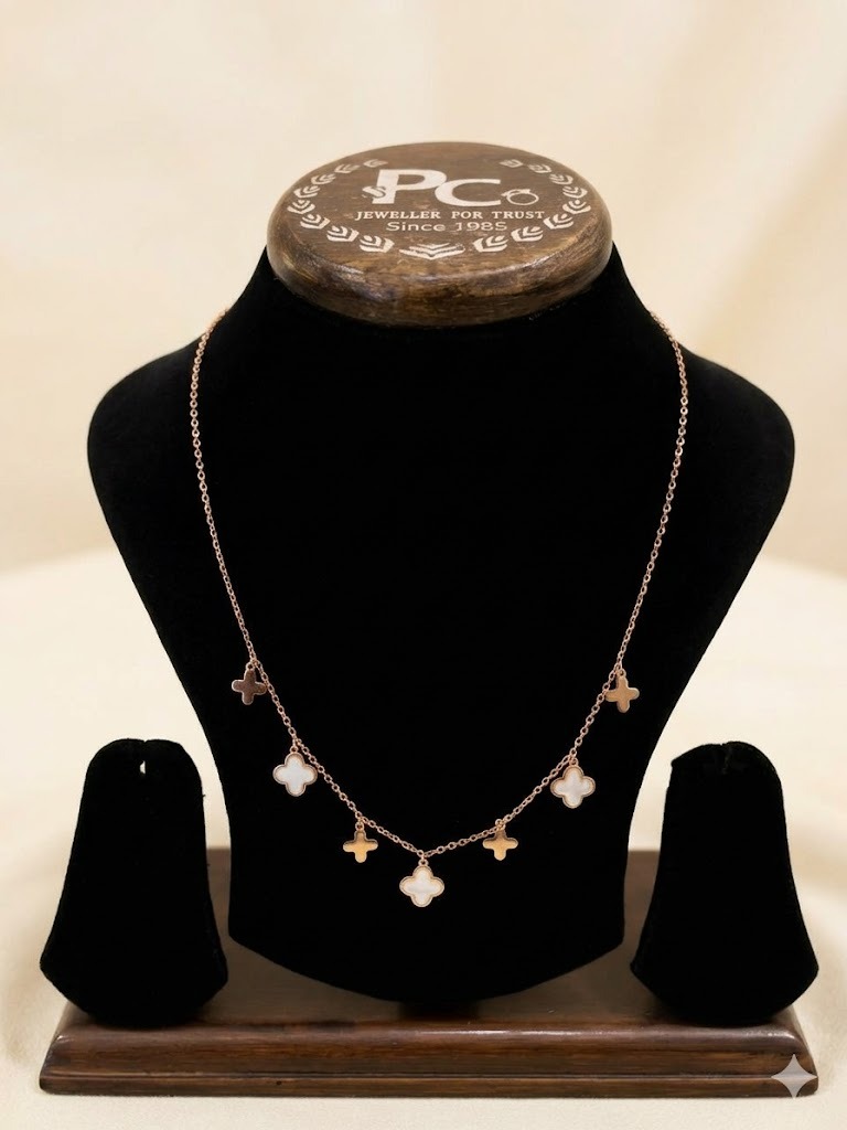 Necklace 17